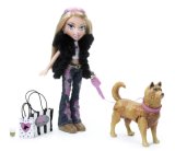 MGA Bratz Special Feature Walking Doll, Cloe