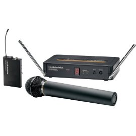 700 Series UnipakÂ¿ Frequency-agile Diversity Uhf Wireless Systems
