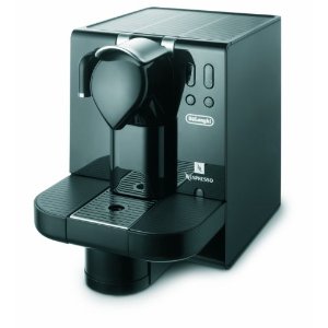 DeLonghi Nespresso Lattissima Single-Serve Espresso Machine (EN670.B)