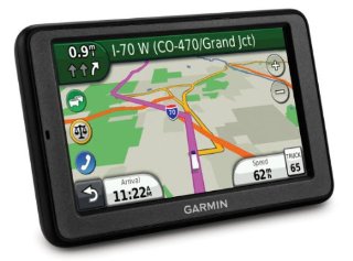 Garmin dezl 560LMT 5  Trucking GPS with Lifetime Map & Traffic Updates (010-00897-01)