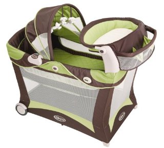 Graco Modern Pack 'N Play Playard with Bassinet and Changer (color: Zurich)