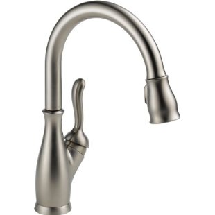 Delta Leland 9178-SS-DST Single Handle Pull-Down Kitchen Faucet (Stainless Steel)